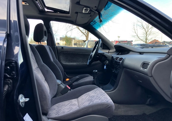 Mazda 626 cena 29999 przebieg: 77326, rok produkcji 1995 z Radymno małe 379
